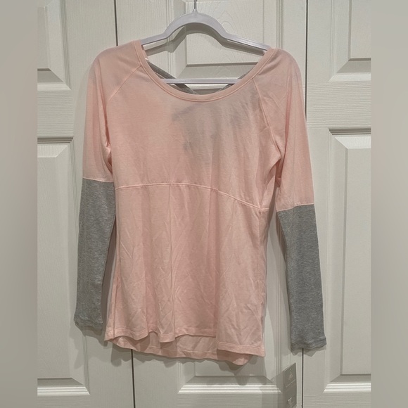 3 for $12 Achieve harmony yoga top - Picture 2 of 3